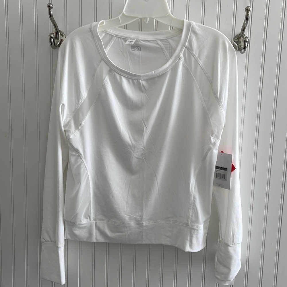 NWT‎ MARIKA Darling Exercise Top!